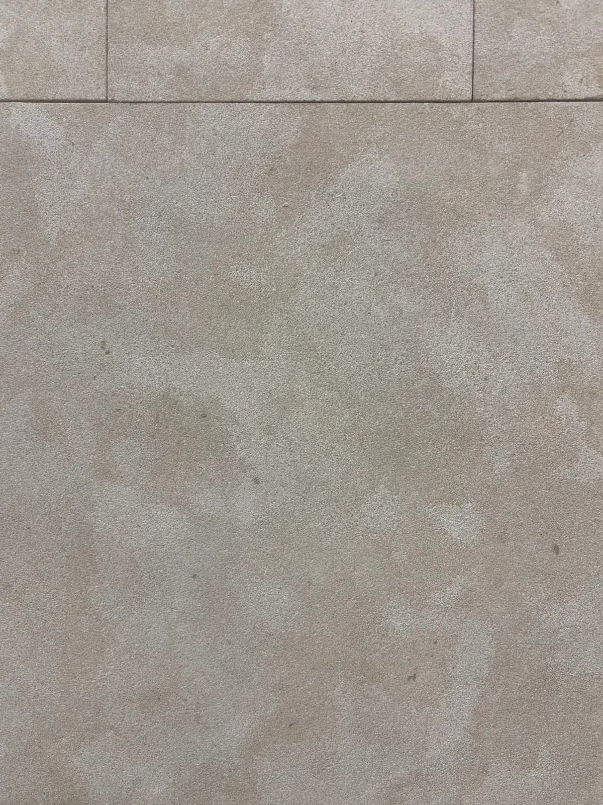 Atlas Beige Château — in context