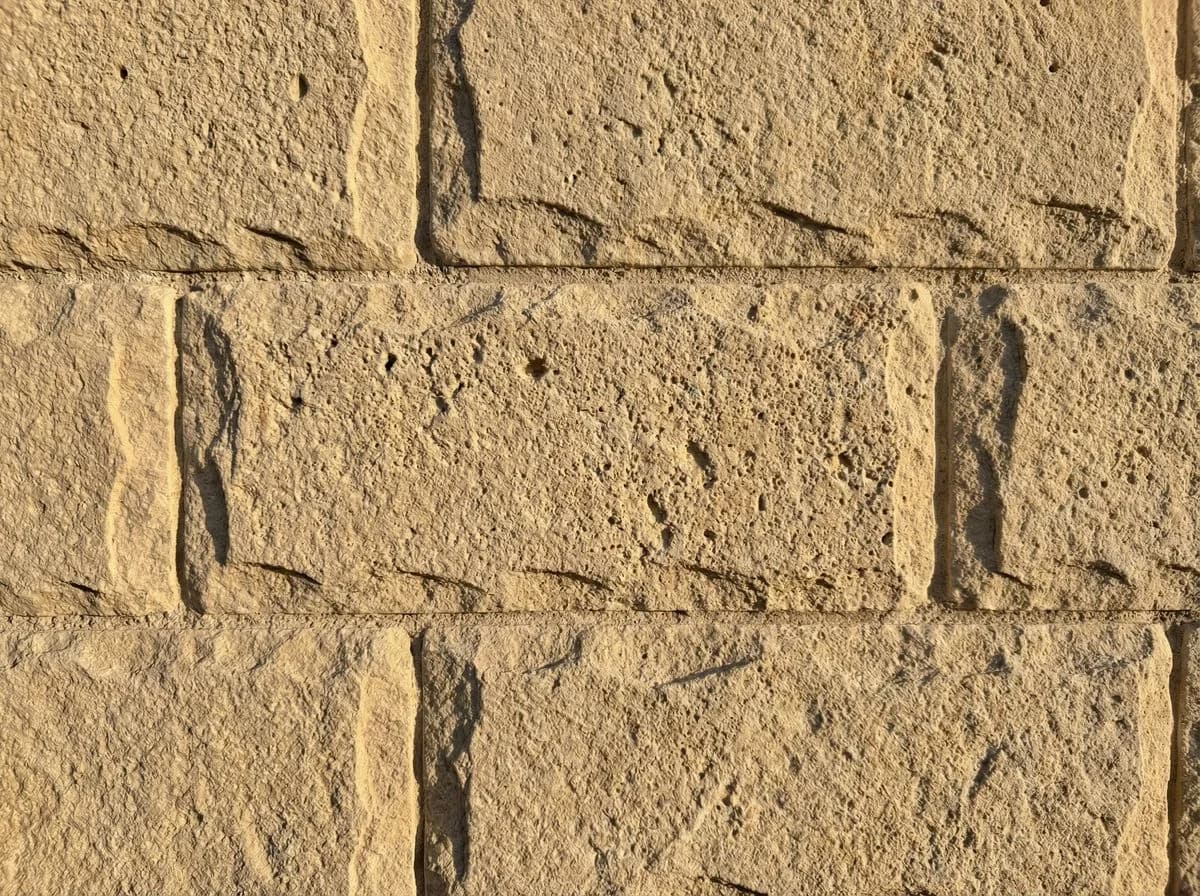 Atlas Beige Rustique Vieilli — in context
