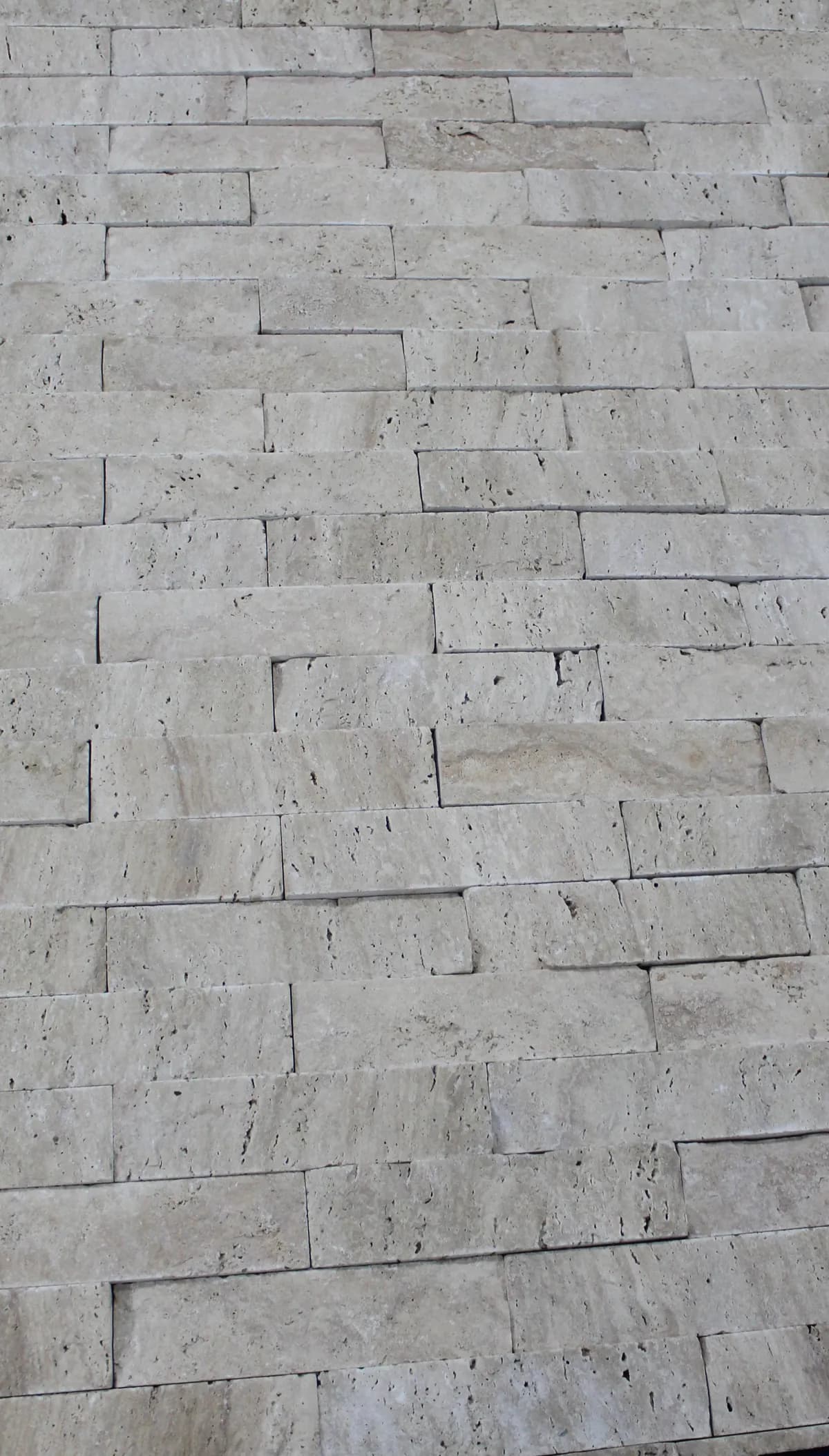 Honey Split — Honey with Split finish, Moroccan natural stone texture