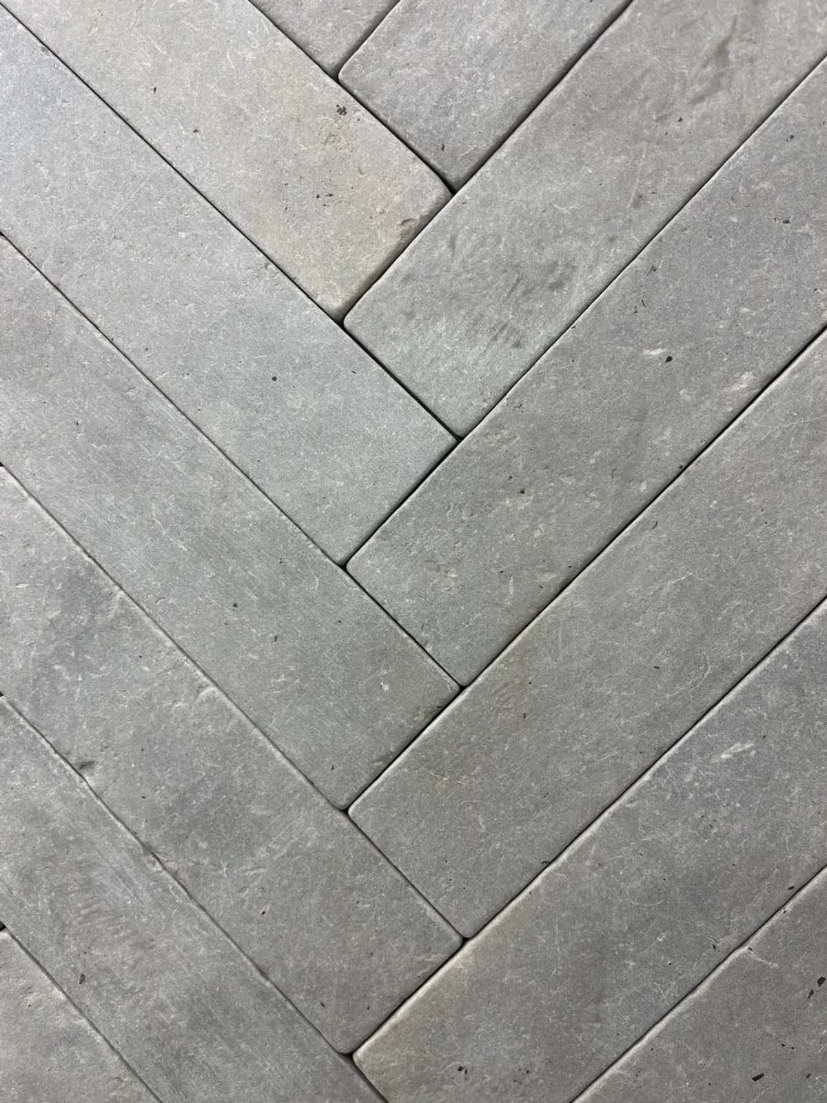 Montravel Vieilli — Montravel with Vieilli finish, Moroccan natural stone texture